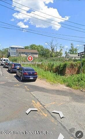 2nd image of 3 Mapleton Ave