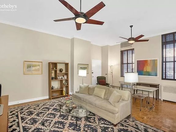 2nd image of 340 W 55th St APT 1E