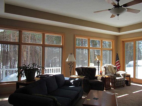 3rd image of 421 Wedgewood Dr