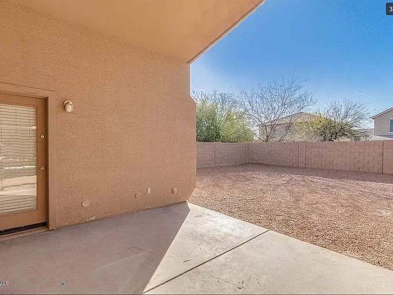 8324 S 48th Dr — Photo 28