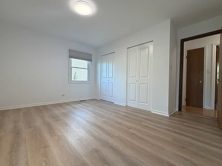 1161 Parker Ln — Photo 11