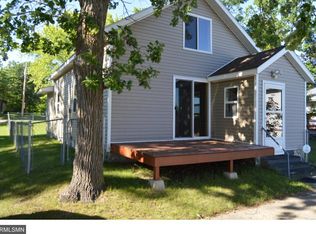 232 Main St SW, Menahga, MN 56464