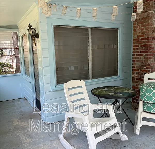 2056 Saint James Dr #COTTAGE — Photo 13