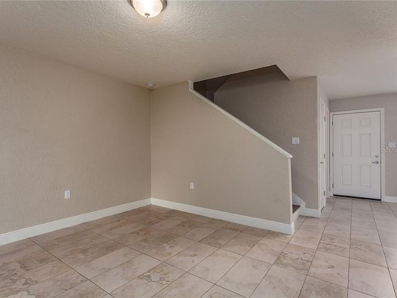 5th image of 4007 Woodfern Dr Unit C