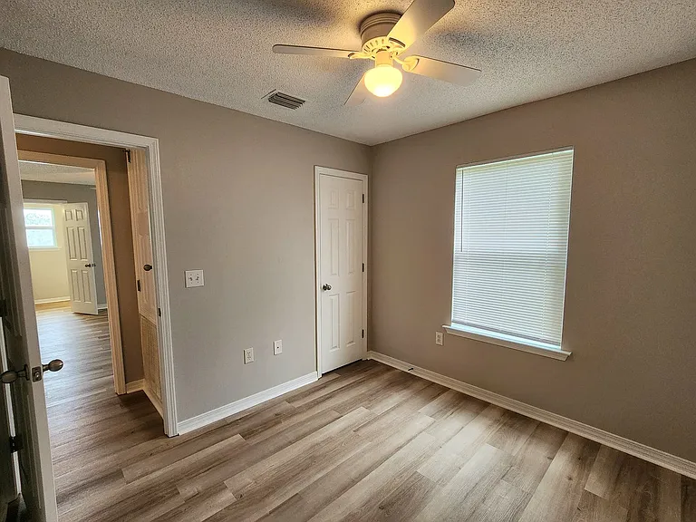 1732 Abbey Loop — Photo 25