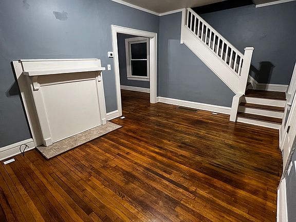 2nd image of 205 Monongalia St
