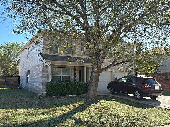 3rd image of 15826 Borwick Ln