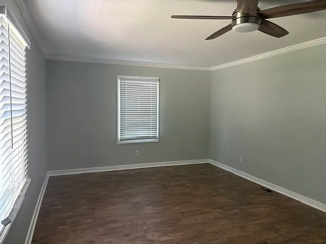 301 Jones Ave — Photo 16