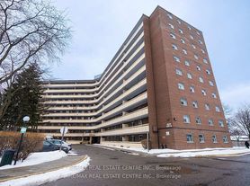 3577 Derry Rd E, Mississauga, ON