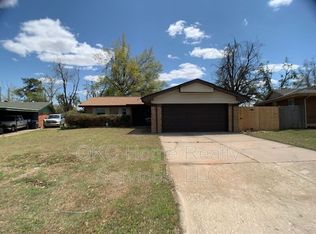 8220 NW 33rd St, Bethany, OK 73008