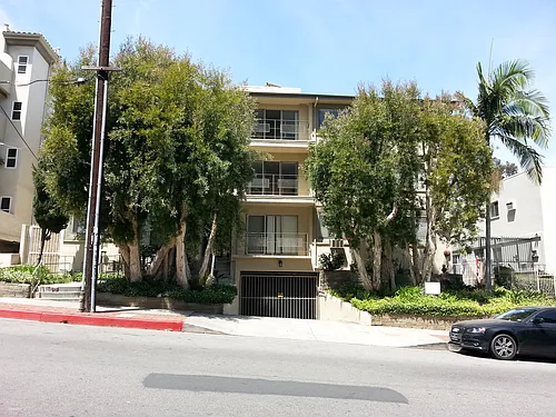 7245 Franklin Avenue Photo 1