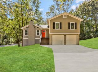 689 Almand Branch Rd SE, Conyers, GA 30094