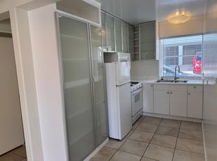 1048 Sapphire St, San Diego, CA 92109