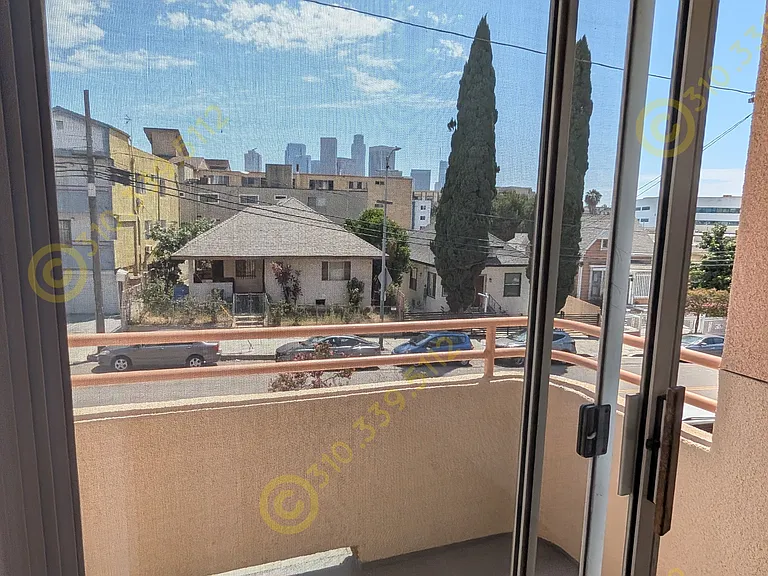 831 Alpine St #203 — Photo 33
