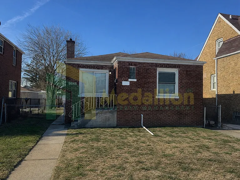 9648 S Yale Ave — Photo 1