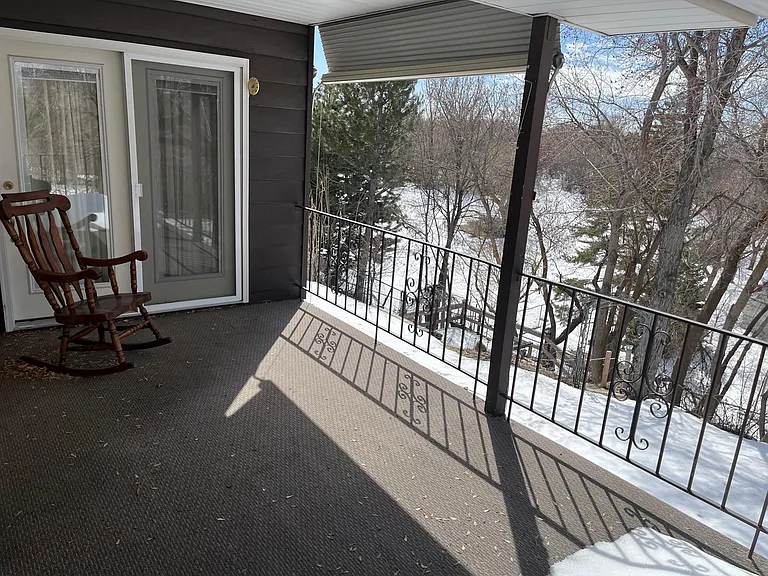 4463 Taylor Ave — Photo 34