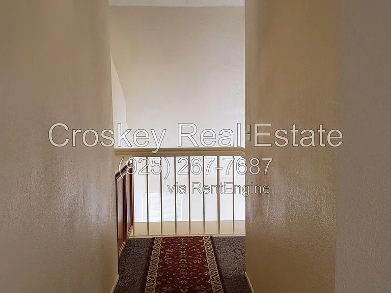 4717 Knollpark Cir — Photo 9