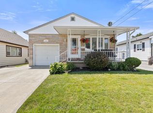 6324 Taylor St, Niagara Falls, ON L2G2G1