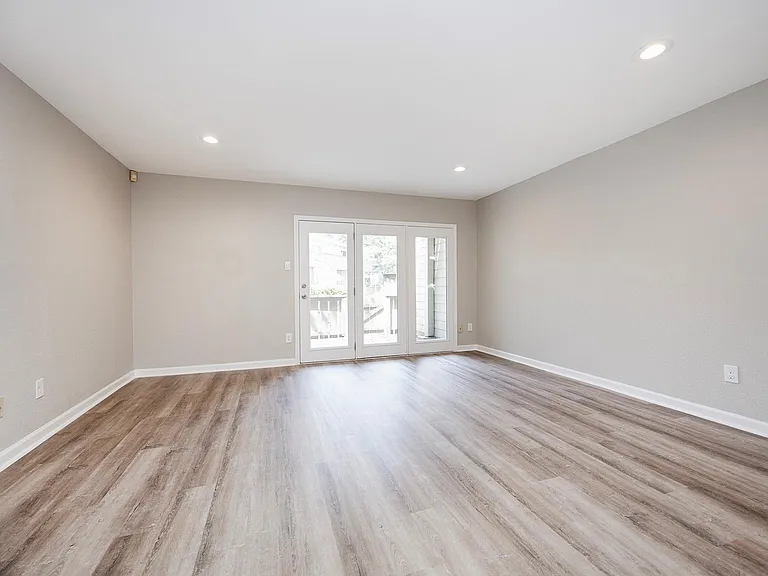 5005 Georgi Ln #174 — Photo 19
