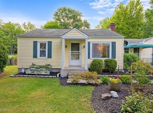 9445 Prospect Rd, Strongsville, OH 44149