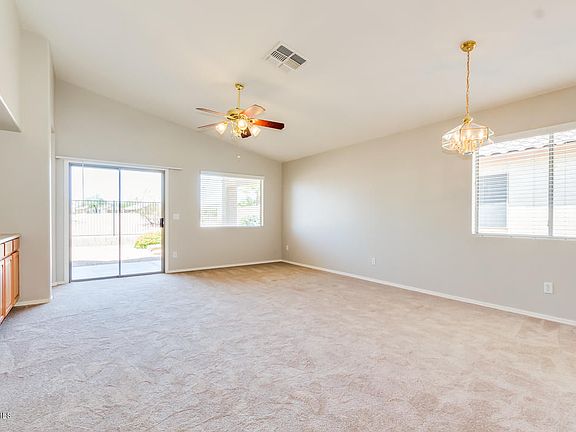 3rd image of 30570 N Sunray Dr