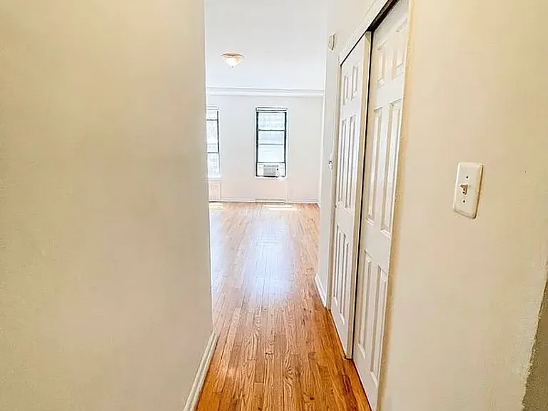 430 E 83rd St #2D — Photo 6