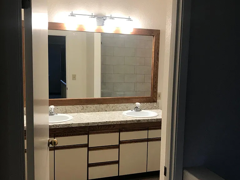 120 Entrada Ave #B — Photo 6