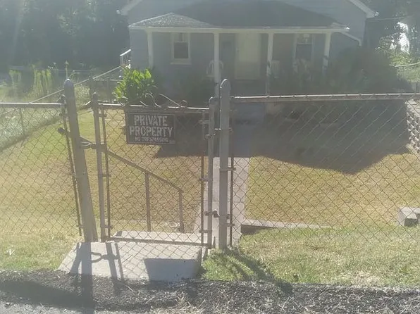 726 York Ave, Charleston, WV 25387