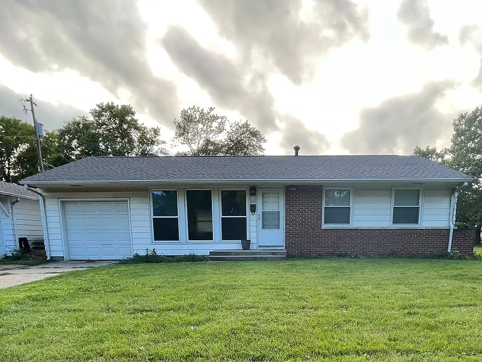 911 Alagna Dr