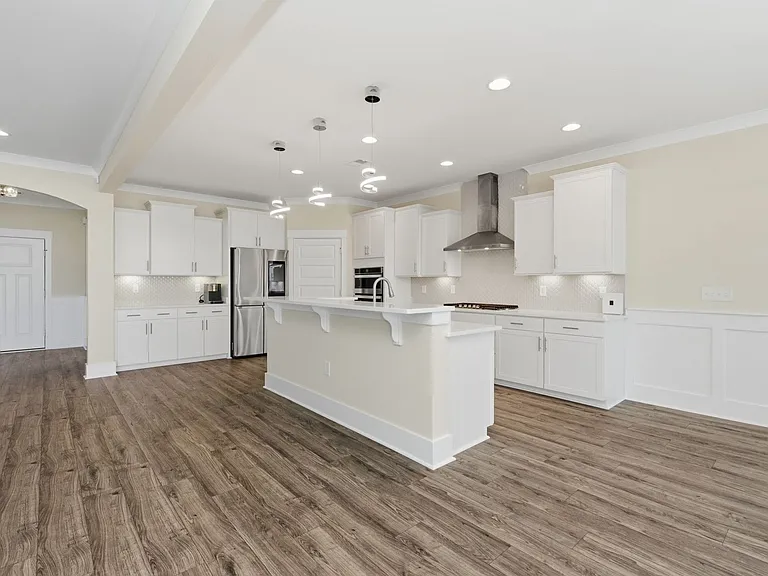 7129 Spoleto Dr — Photo 10