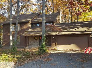 1306 Fairoaks Ct, East Lansing, MI 48823