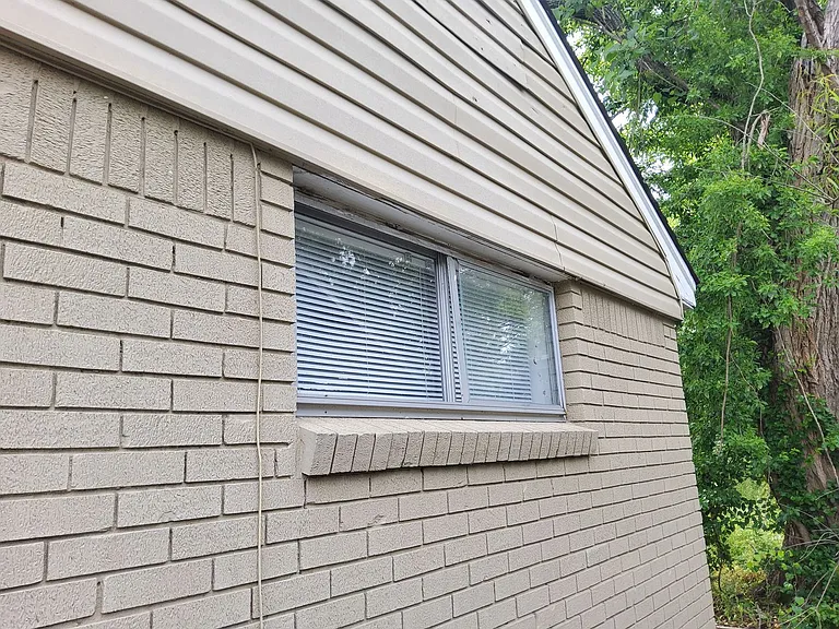 2771 Northmeade Ave — Photo 6