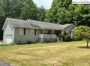 110 Misty Ridge Rd, Jefferson, NC 28640