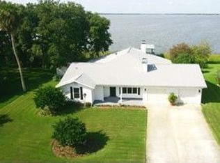 7106 Treasure Island Rd, Leesburg, FL 34788