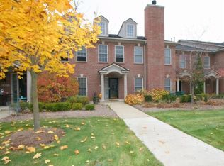 5694 Wellesley Ln, Ypsilanti, MI 48197