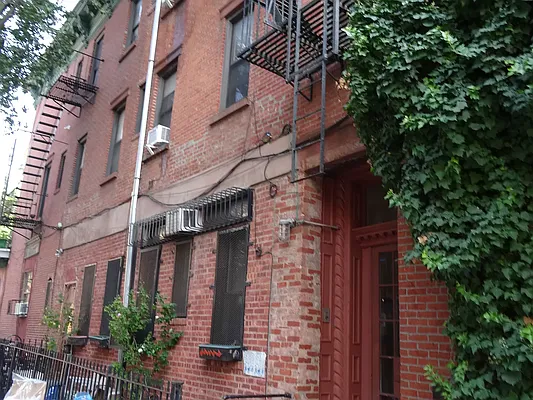 Rented by Compass | media 17