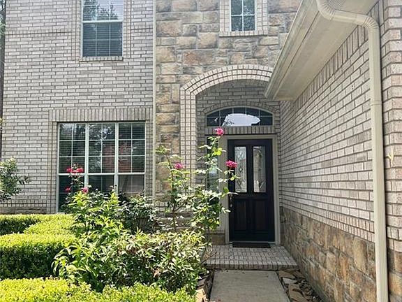 2nd image of 24511 Springwood Glen Ln #0