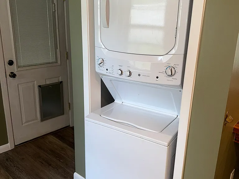 404 N Lemon St — Photo 14