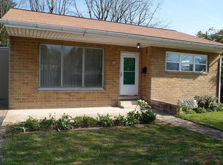 15 Walnut Ln, Camp Hill, PA