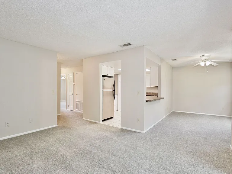 9825 Turf Way #7 — Photo 5