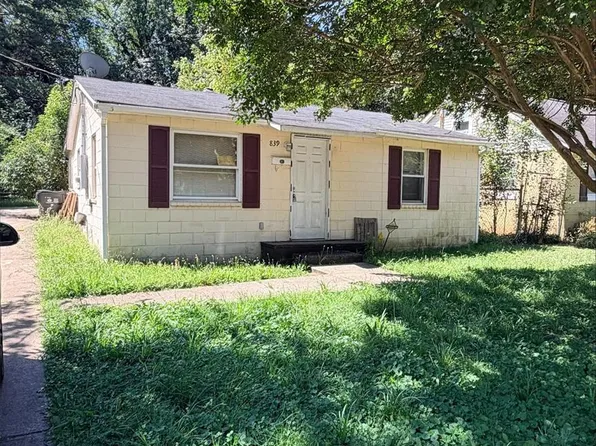 839 Reliance St, Charlotte, NC 28208