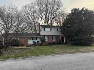 10 Gary Ave, Taylors, SC 29687