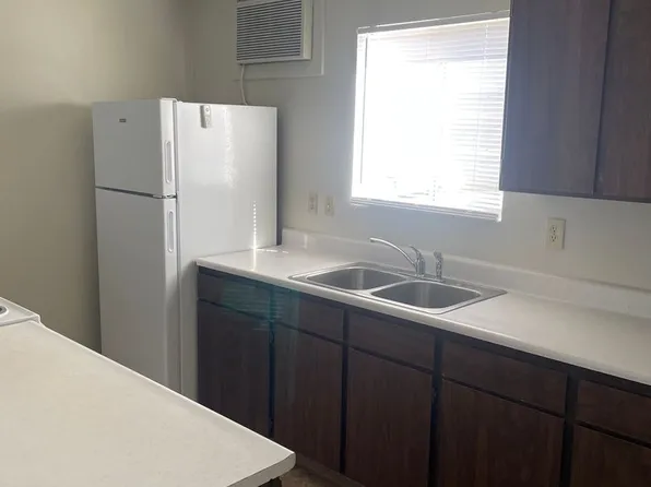 1047-1067 Liberty Street, 1047-1067 Liberty St, Redding, CA 96001