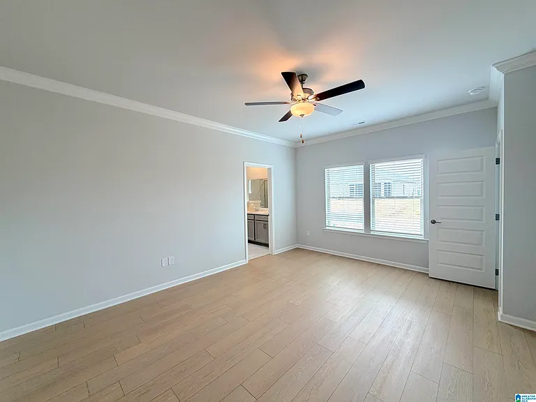 204 Stockyard Cir — Photo 13