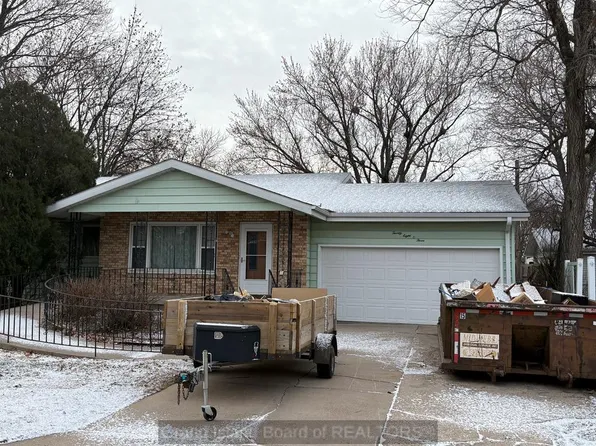 2803 W Forrest St, Grand Island, NE 68803