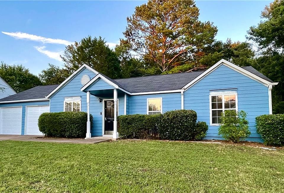 1st image of 141 Colemans Bluff Dr