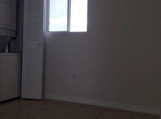 853 SW 2nd St APT 201, Miami, FL 33130