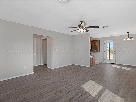 2nd image of 122 Racine Trl