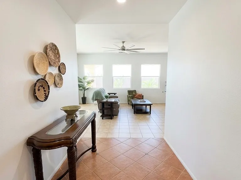 82686 Castleton Dr — Photo 5