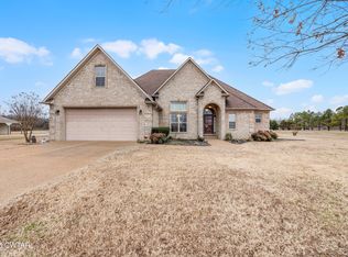 485 Planters Ln, Jackson, TN 38305